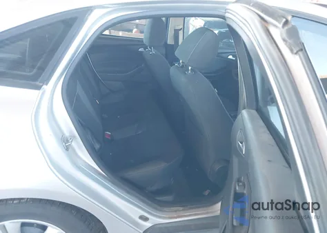 2014 Ford Focus Se z USA, uszkodzony, nr VIN 1FADP3F25EL442372